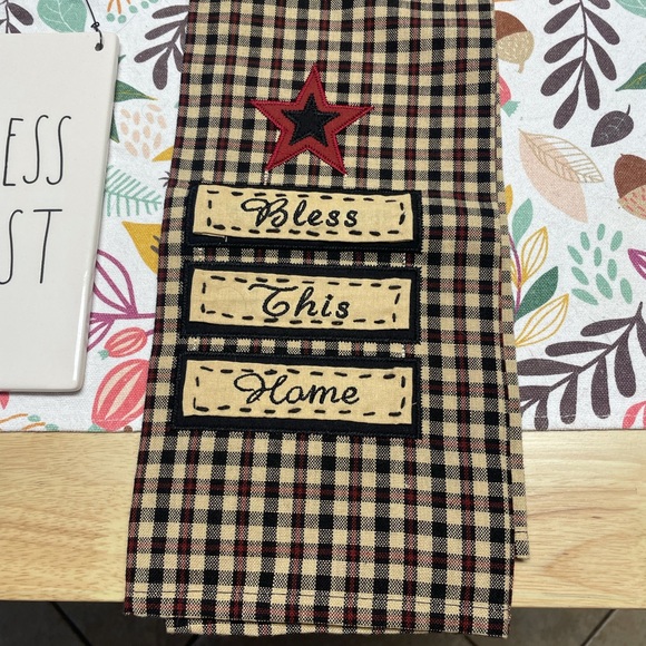 Kitchen Towel - Picture 1 of 1